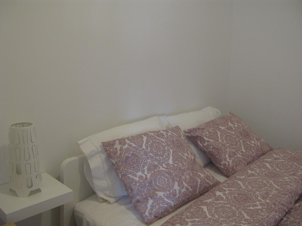 Apartment Estrela Heart Lisbon Exterior photo